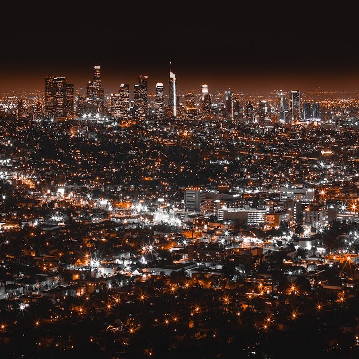 Parents evaluating schools in United Kingdom